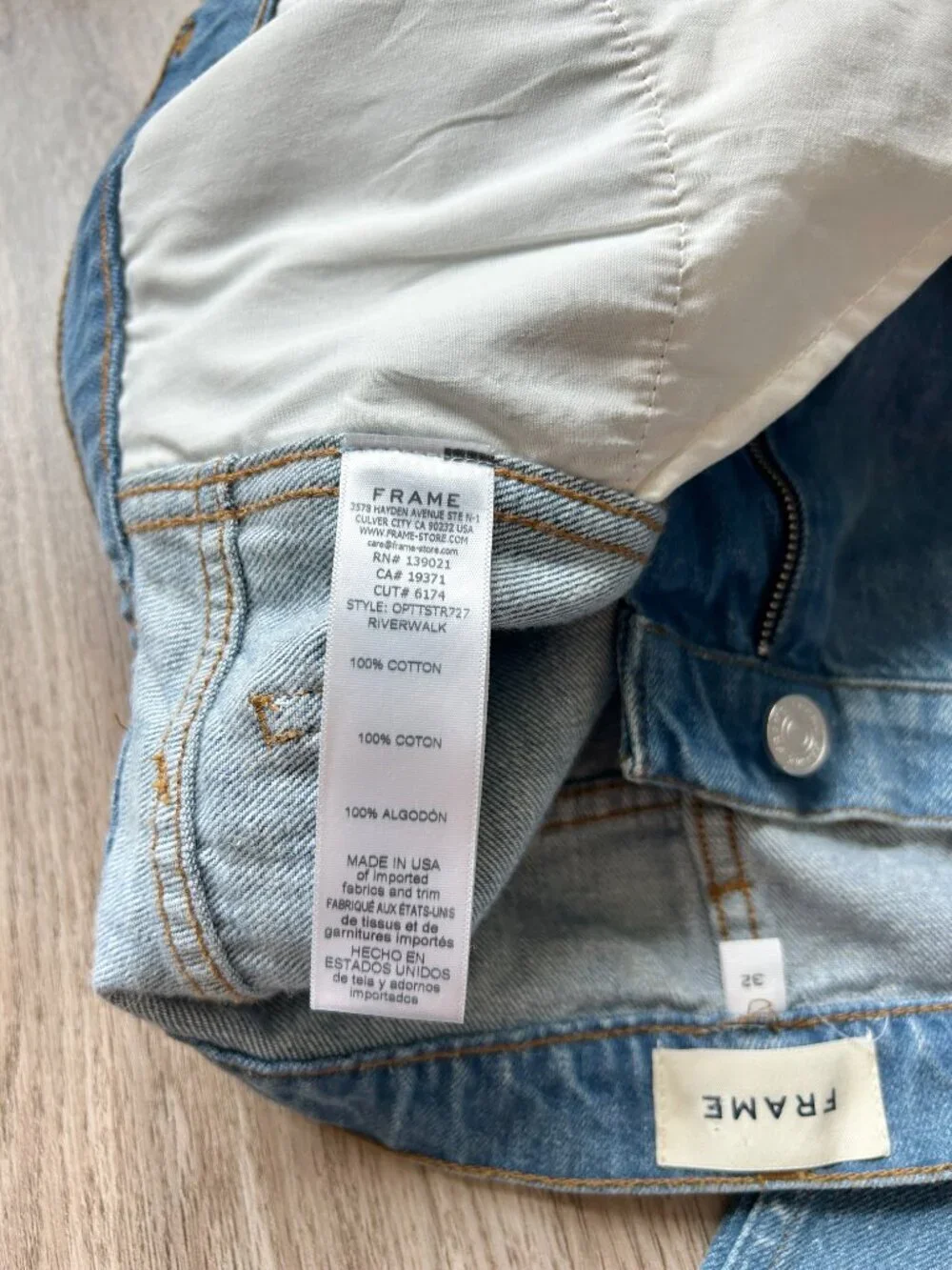 Frame True Straight Leg Jeans Riverwalk Medium Wash Size 32 LIKE NEW - Picture 7 of 10
